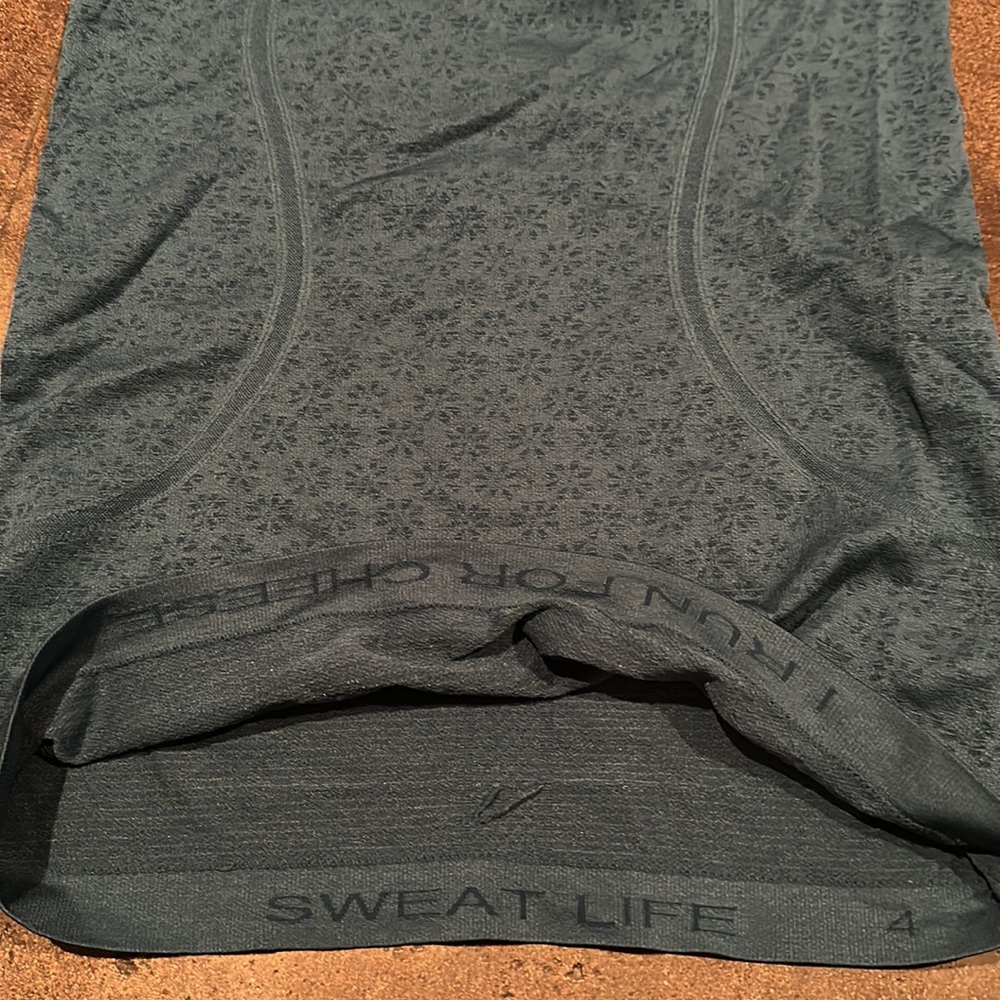 Lululemon Swiftly Tech Racerback Tank - Picture 3 of 5